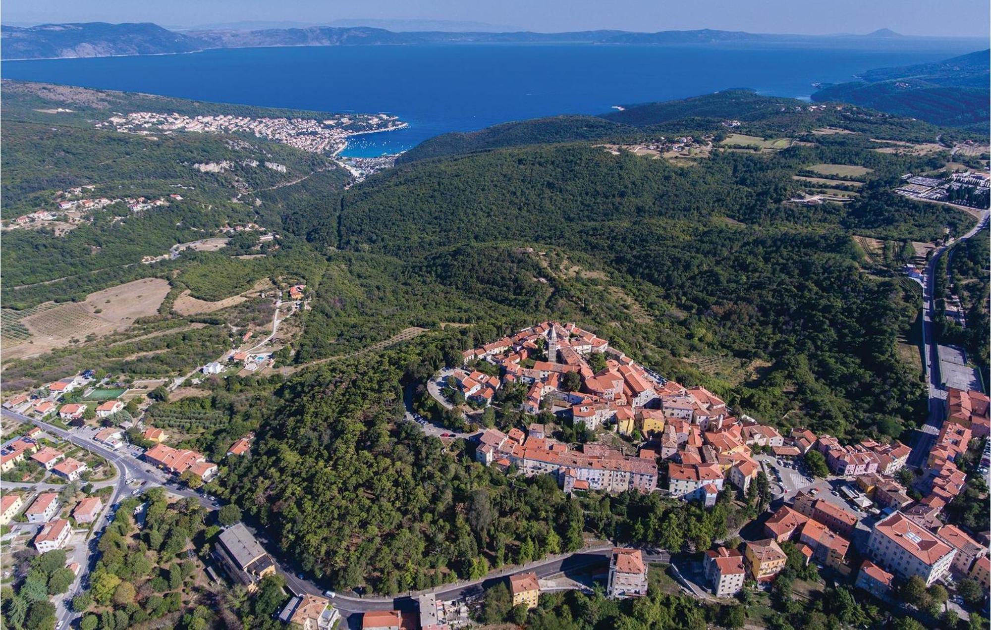 Pet Friendly Apartment In Koromacno With Wifi Eksteriør billede